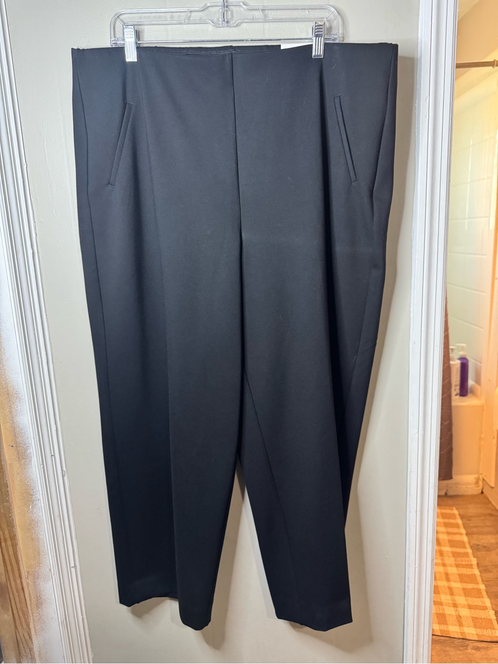 Chico's Nwt Women's So Slimming Juliet Tapered Leg Black Trouser Size 18